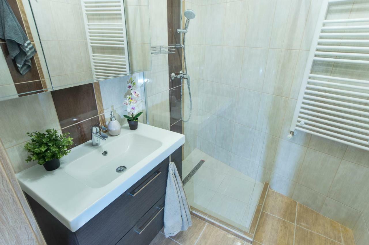 Ferienwohnung Pisztacia Apartman Erlau Exterior foto