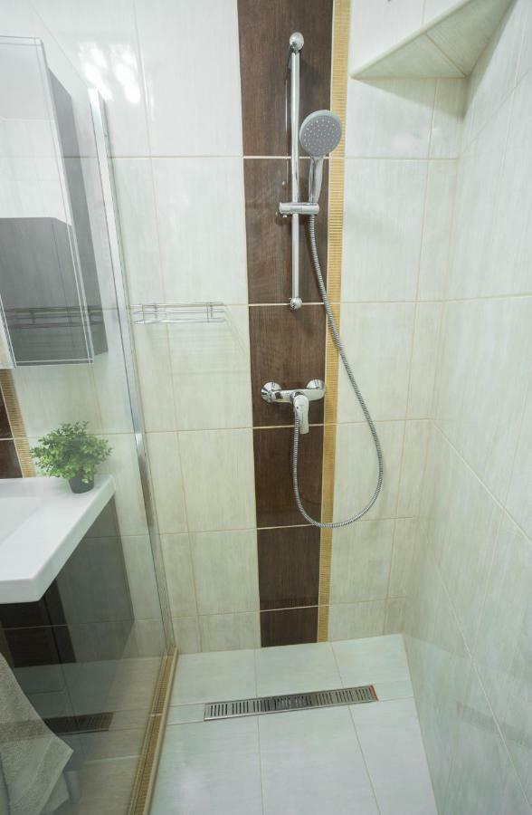 Ferienwohnung Pisztacia Apartman Erlau Exterior foto