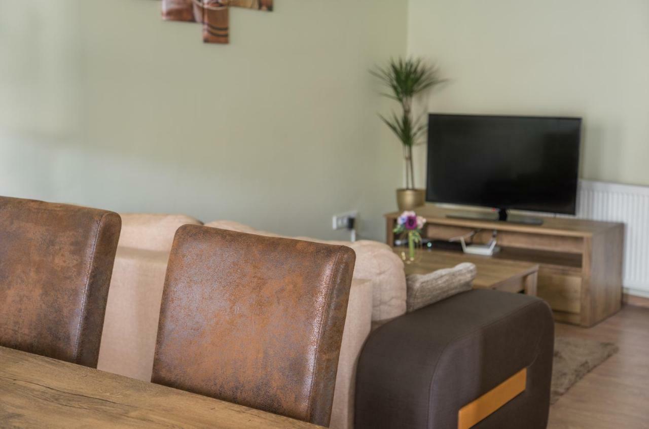 Ferienwohnung Pisztacia Apartman Erlau Exterior foto