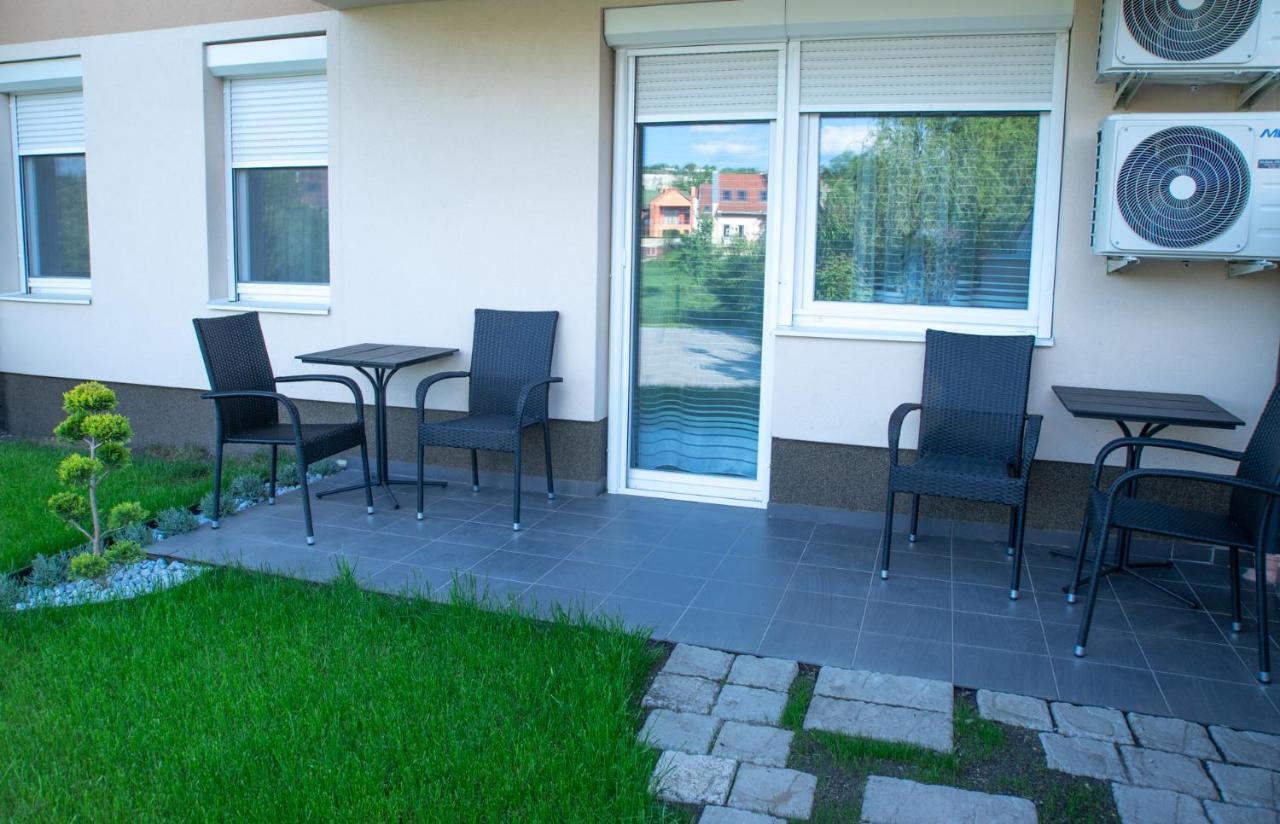 Ferienwohnung Pisztacia Apartman Erlau Exterior foto